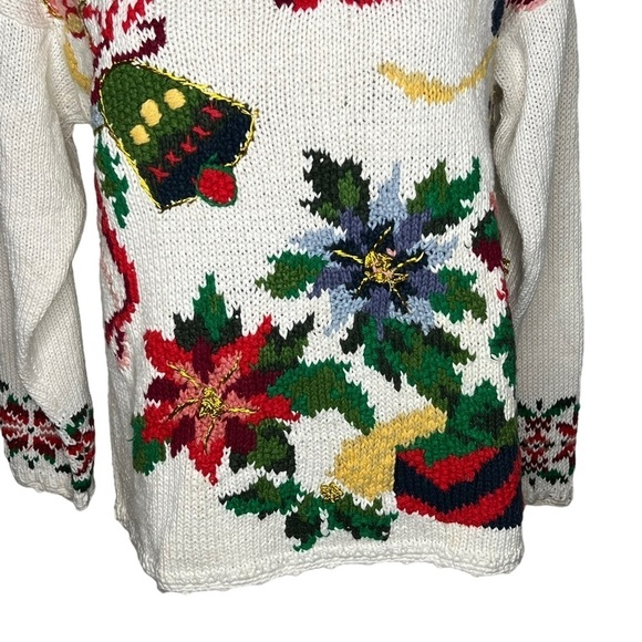 Crystal Kobe Retro Christmas Hand Knit Sweater Size M NWT Poinsettia Chunky - Picture 6 of 14